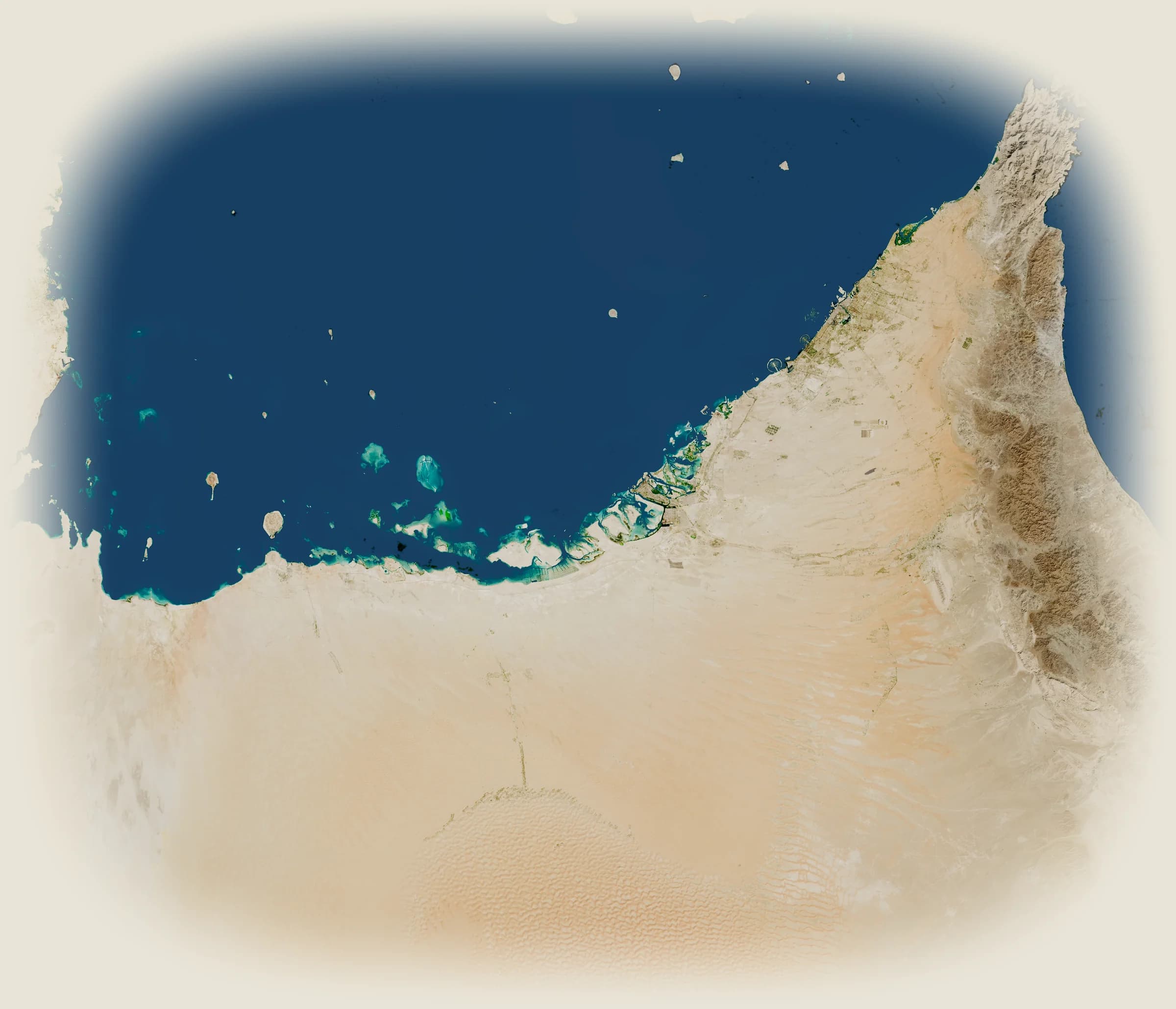 خريطة بالأقمار الصناعية لدولة الإمارات العربية المتحدة