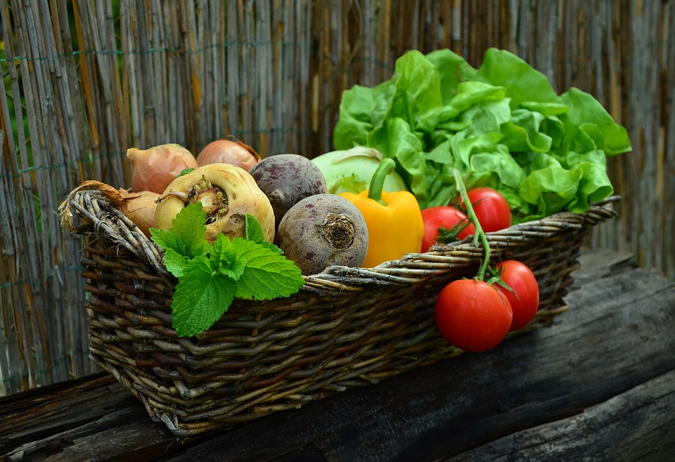 knowing what are heirloom vegetables